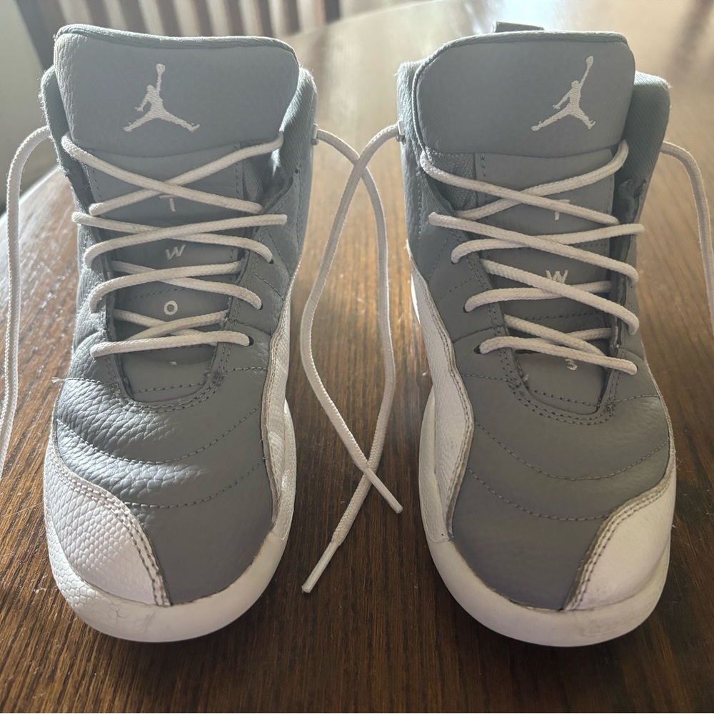 Jordan Gray and White High-Top Sneakers  1.5 Y